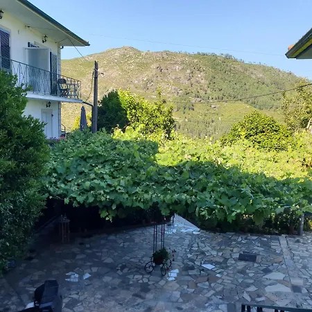Konukevi Casa Dos Santos - 3*