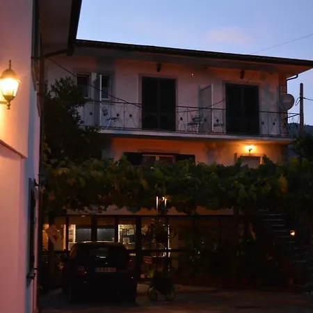 Konukevi Casa Dos Santos -