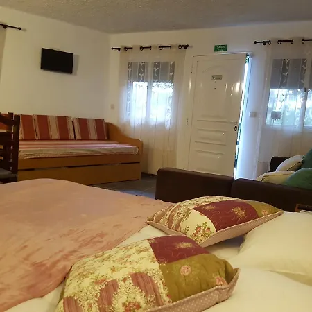 Konukevi Casa Dos Santos - 3*